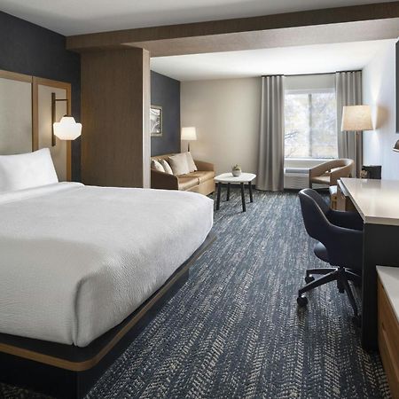 Fairfield By Marriott Inn & Suites Fresno Riverpark Εξωτερικό φωτογραφία