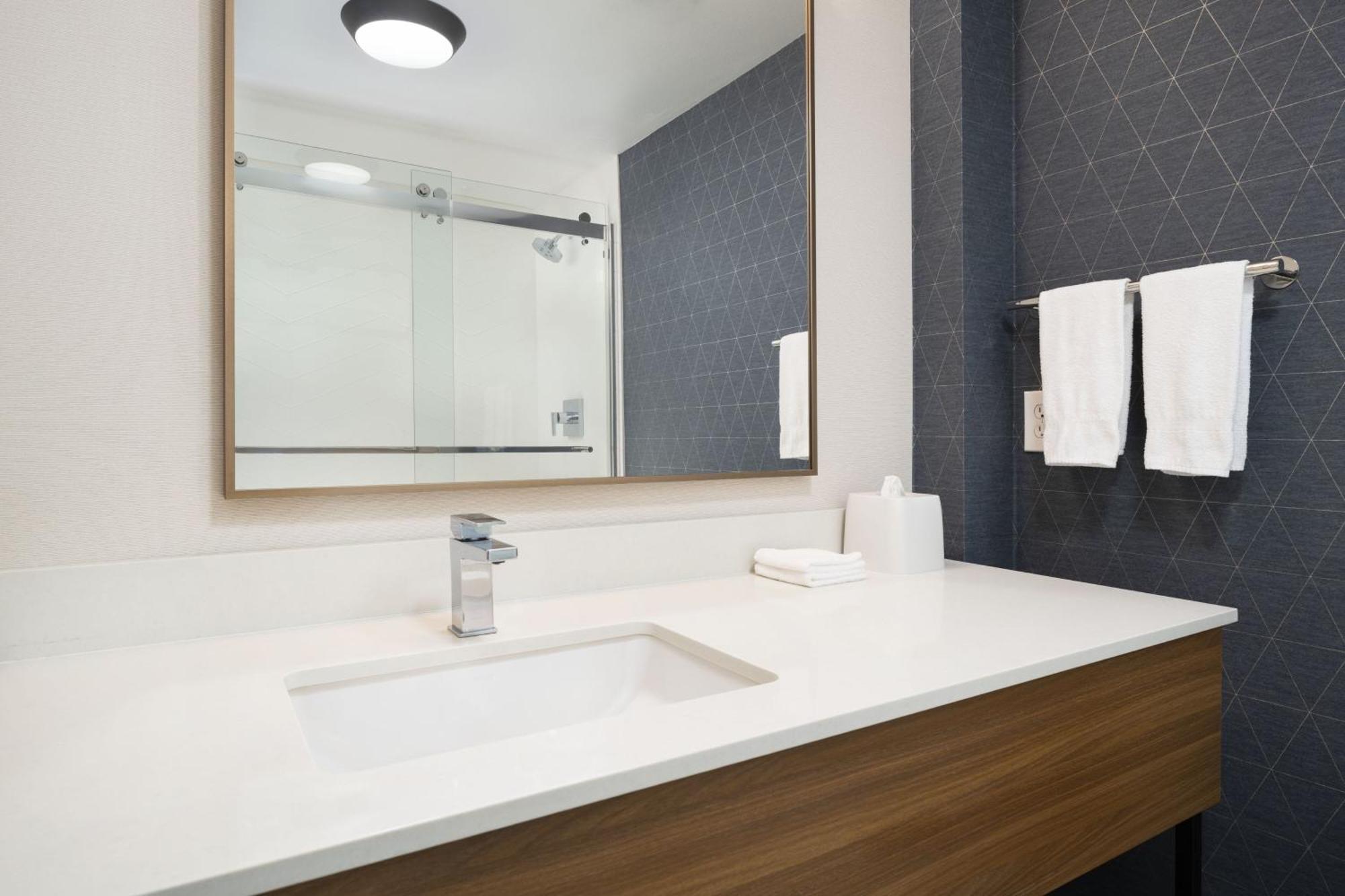 Fairfield By Marriott Inn & Suites Fresno Riverpark Εξωτερικό φωτογραφία