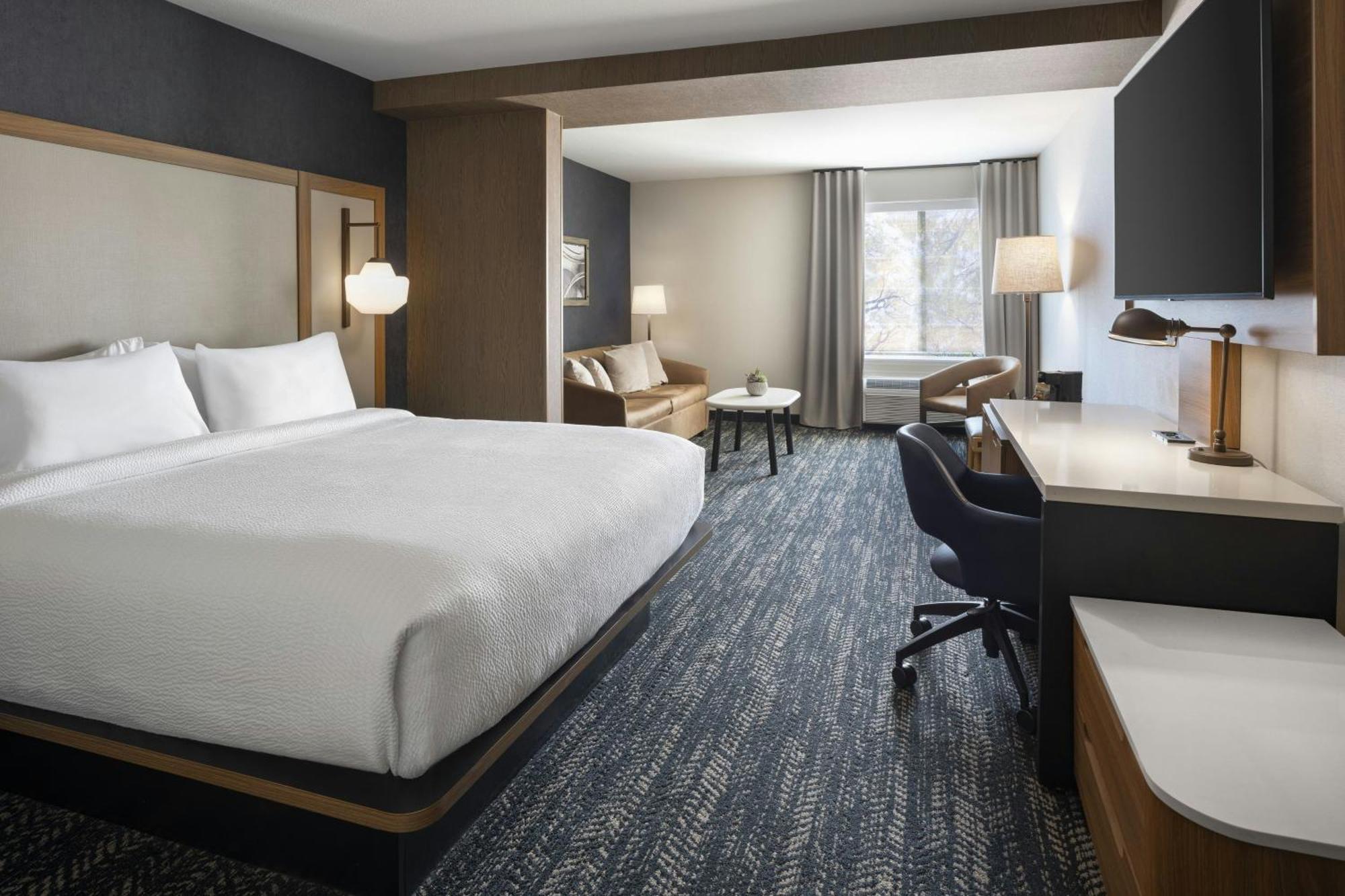 Fairfield By Marriott Inn & Suites Fresno Riverpark Εξωτερικό φωτογραφία