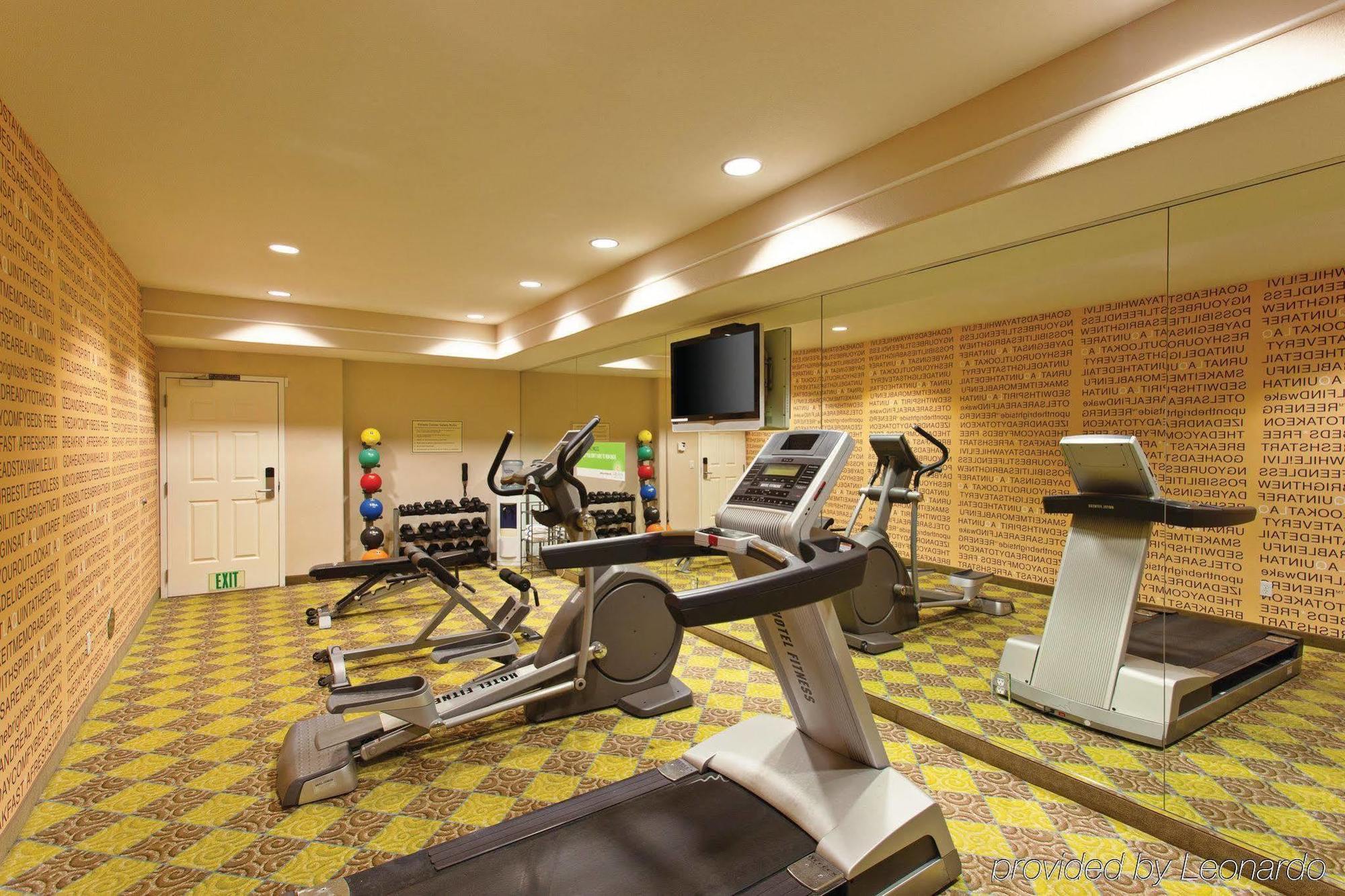Fairfield By Marriott Inn & Suites Fresno Riverpark Εξωτερικό φωτογραφία